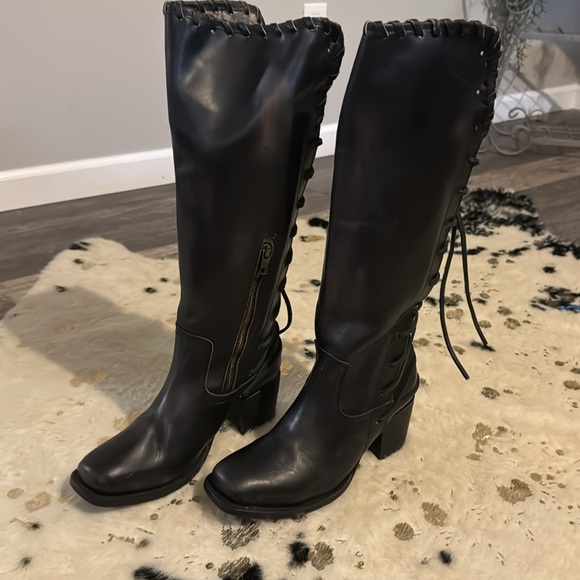 Freebird Dillon - Picture 8 of 12